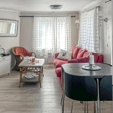 In With House Sea View Holiday home *